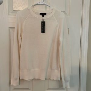 New w/ tags. Banana Republic sweater. UPF 40+ material . Size small. White.